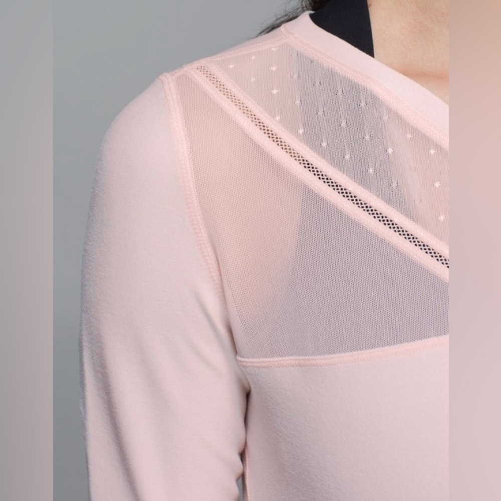 Lululemon Just Breathe Long Sleeve Heathered Parfait Pink Size 6 or Medium - Picture 13 of 14